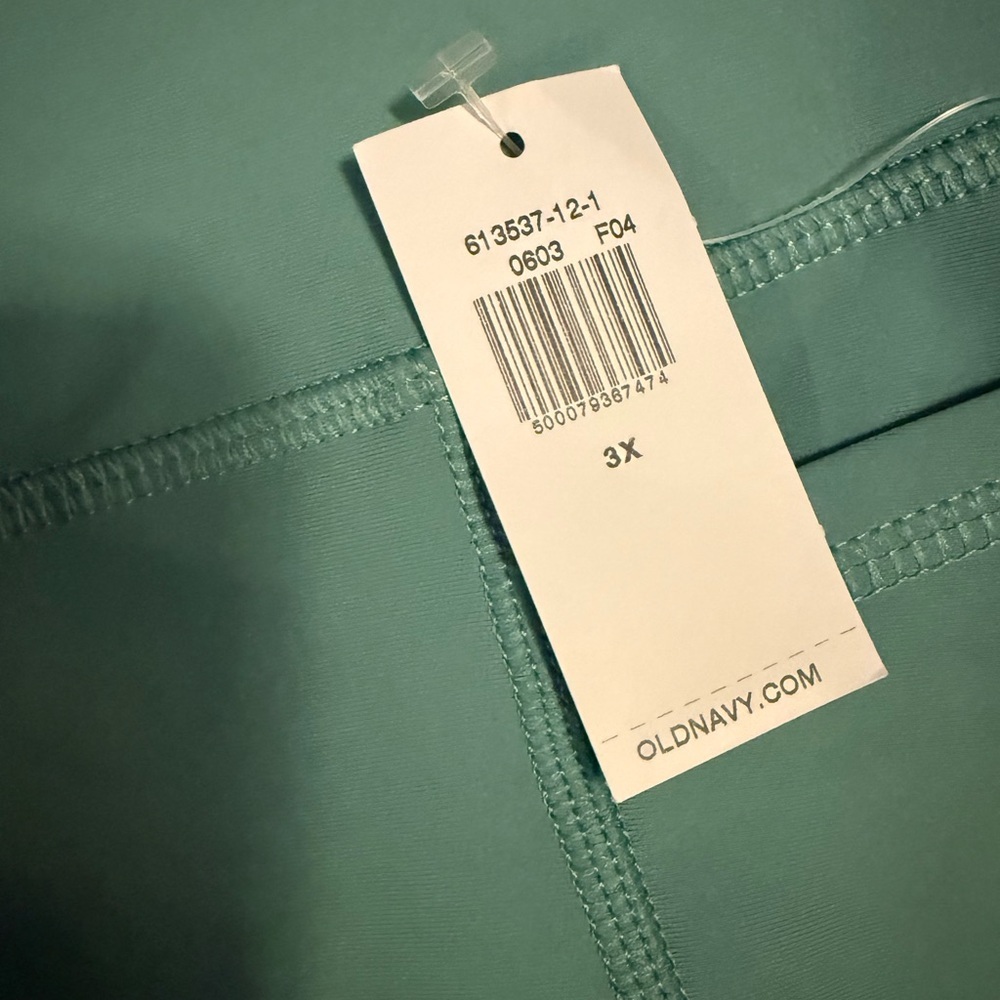 Old Navy Women’s 3XL Seafoam Leggings - Picture 2 of 5